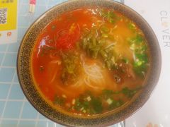 -肇兴特色牛肉粉
