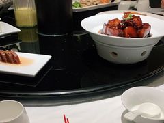 -HOMES上海本帮菜(襄阳公园店)