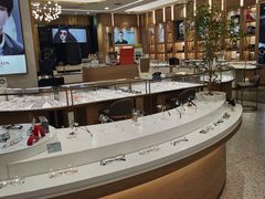 -财贸眼镜(国贸店)