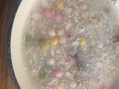 -蜜桃餐厅·伴山(湖滨商业街店)