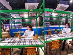 大堂-马路牙子地桌烤肉(工体店)