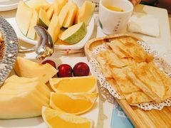 -小鱼小牛(世欧广场店)