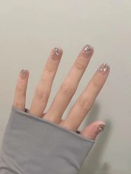 -艾薇美甲美睫