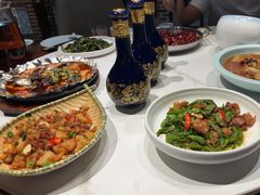 -万重锦·人文川菜馆(骡马市店)