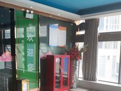 -阿里巴巴量贩KTV(海亮店)