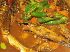 红烧小杂鱼-八分饱·西津会(西津渡店)