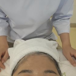-塑青春&伊肤泉祛痘皮肤管理