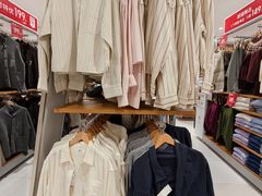 -优衣库(广州天河领展广场店)