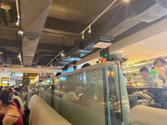 -大头虾越式风味餐厅(光明广场店)