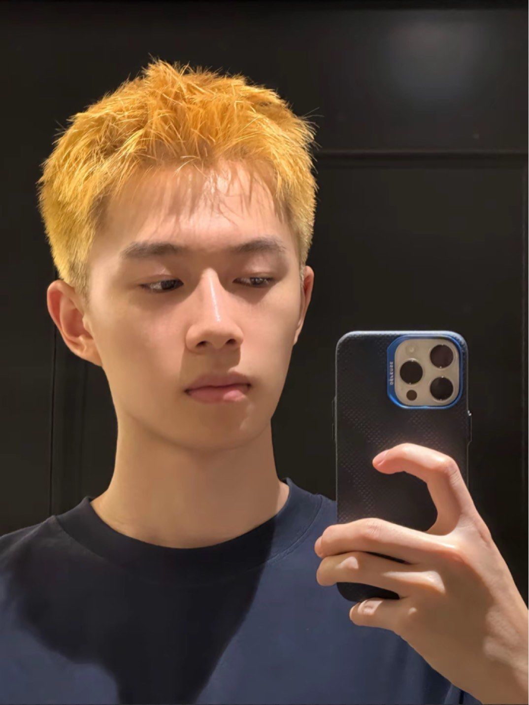 男大直男的自拍