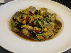 -香山湖家家宴(中山陵店)