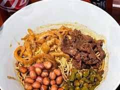 -秤砣砣·湖南粉面馆(青年路店)