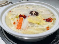 -三人行骨头王火锅(长寿店)