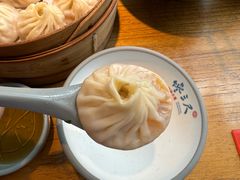 -馋三尺蟹粉小笼(人民广场店)