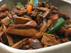 黑松露烧竹笋干-老长春肉馆(创业大街店)