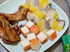 -金滏山烤肉·海鲜·火锅自助餐厅(襄阳万达店)