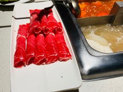 -海底捞火锅鲜切牛肉主题店(长寿路店)