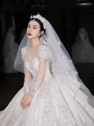 -Lady  Jane高端婚纱礼服馆