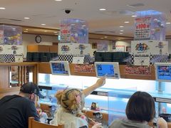 -KURA寿司(博多中洲店)