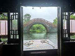 -上海游泳馆(地铁站)