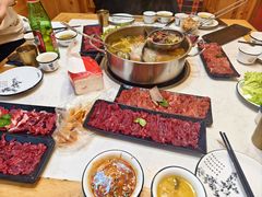 -田村·酸汤鲜牦牛肉火锅(布达拉宫广场店)