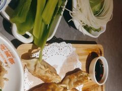 -吃城都·鱼蛙火锅(西玉龙街店)
