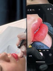 -小乐化妆美甲半永久培训学校