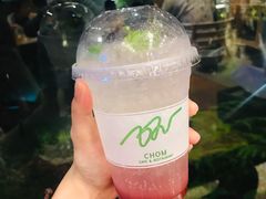 -Chom Cafe and Restaurant