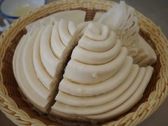 -老码头黑皮肘子锅包肉熏酱水饺(文政街店)