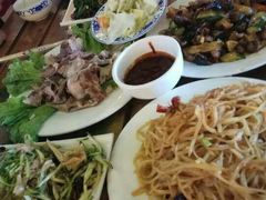 -东顺全羊坊烧烤炒菜莜面(张北店)