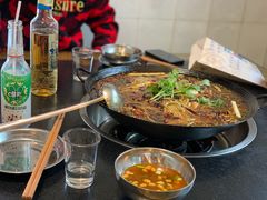 -鸿顺老铁锅美蛙鱼府(解放碑店)