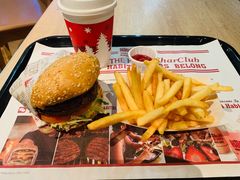 -The Habit Burger Grill 哈比特汉堡(复兴soho店)