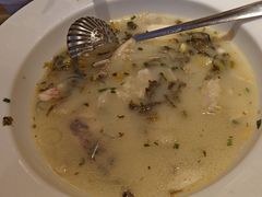 -严记小天府酸菜鱼(西四路店)