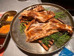 -草家酱蟹炭火烤肉店(珲春南路一店)