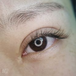 -潮店·虞妃妮轻奢美甲美睫馆