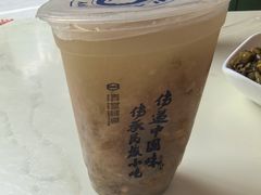 -弄堂咪道-饭香·面香·馄饨香(汇锦广场店)