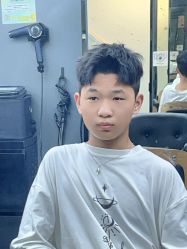 -藤野造型专业烫染接发