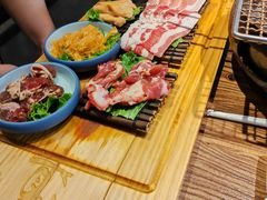 -明洞阿姨·韩式酱蟹烤肉·创意料理(三元桥店)