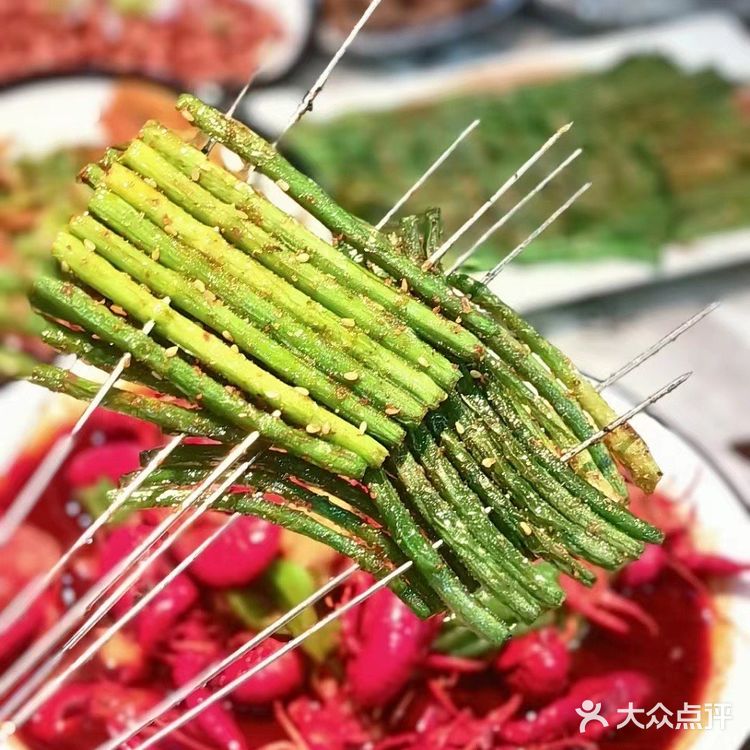 哈尔滨小串 | chao适合打工人小聚的烧烤店🔥