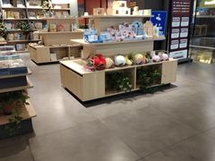 -魔方城市书房(中街益田店)