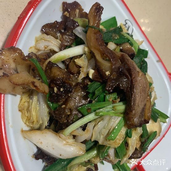 大胡子辣椒炒牛肉·北京烤鸭卷饼