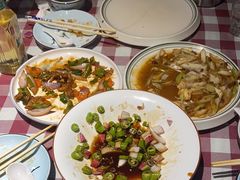 -小锅饭豆腐馆(嘉陵江街店)