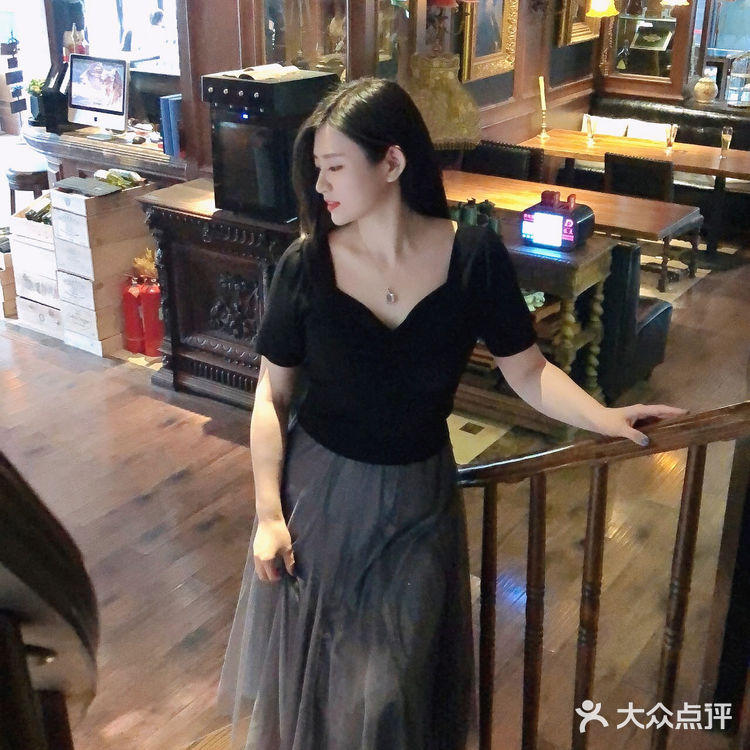 一份甜、一盏茶、一帘梦
