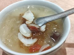 百合雪梨银耳汤-堂屋糖水店(愚园店)
