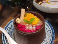 -云海肴·汽锅鸡·云南菜(天山百盛优客店)