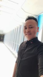 -HAIR CORNER
