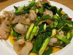 蒜苗灯盏窝-灯盏窝餐厅