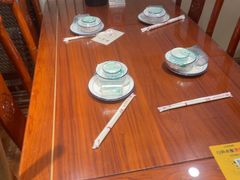 -恩宏德餐馆(平山道店)