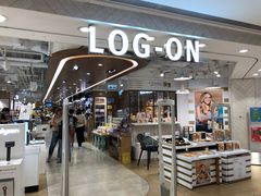 -LOG-ON(海港城店)