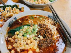 -丁丁猫重庆小面(徐州路店)